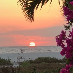 Meet your Posher, Mags